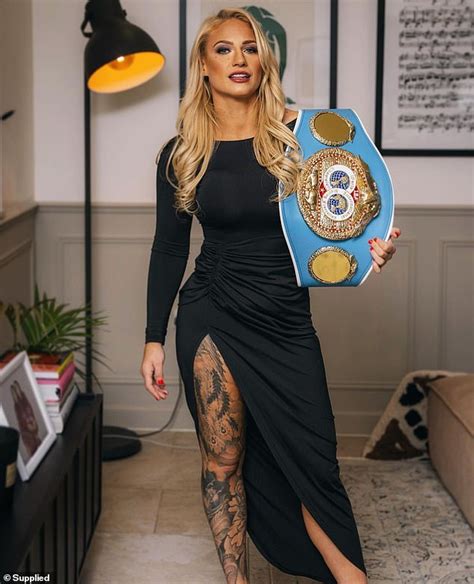 ebanie bridges of leak|Boxing champ Ebanie Bridges fires back at OnlyFans criticism:。